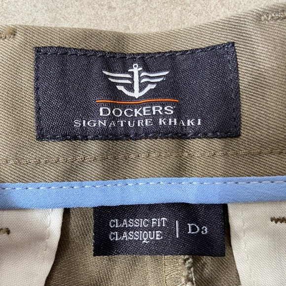 Dockers signature khaki - Picture 2 of 3
